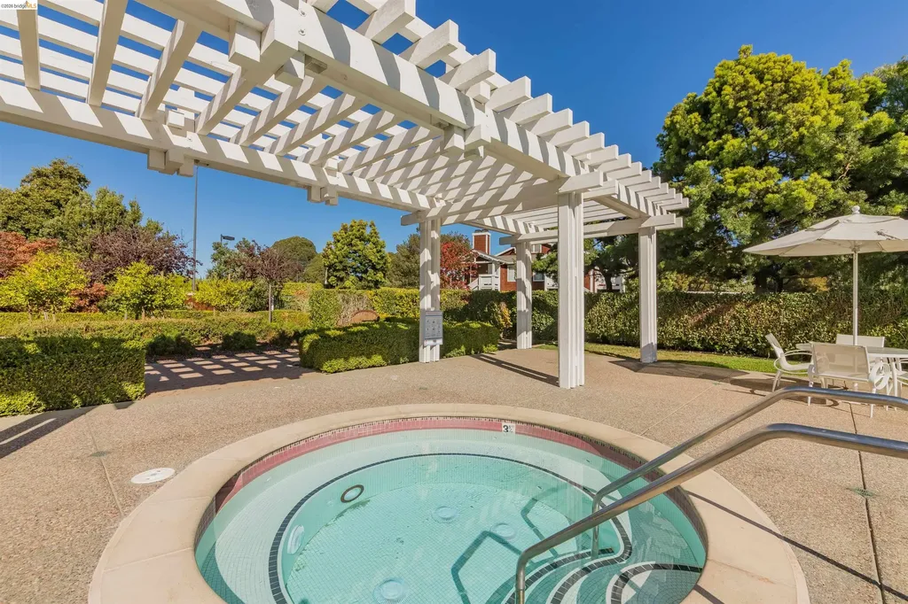 145 Bayside Court Richmond CA 94804
