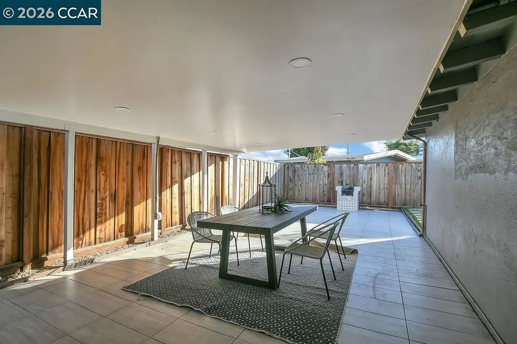 26827 Peterman Avenue Hayward CA 94545
