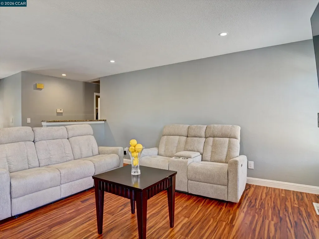 2161 Jacqueline Drive Pittsburg CA 94565