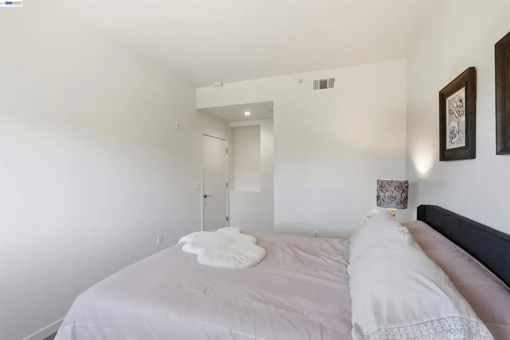 6465 San Pablo Avenue Oakland CA 94608