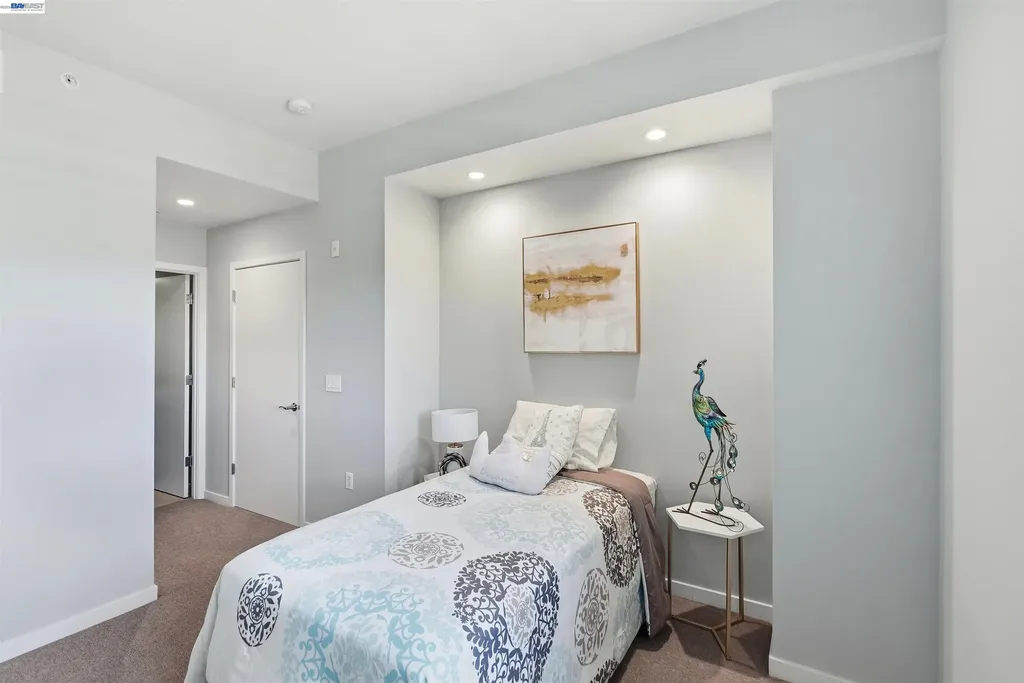 6465 San Pablo Avenue Oakland CA 94608