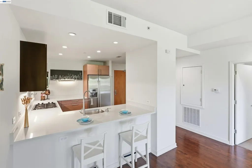6465 San Pablo Avenue Oakland CA 94608