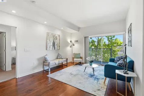 6465 San Pablo Avenue Oakland CA 94608