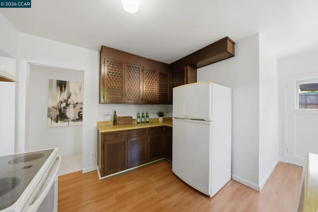 848 Talbart Street Martinez CA 94553