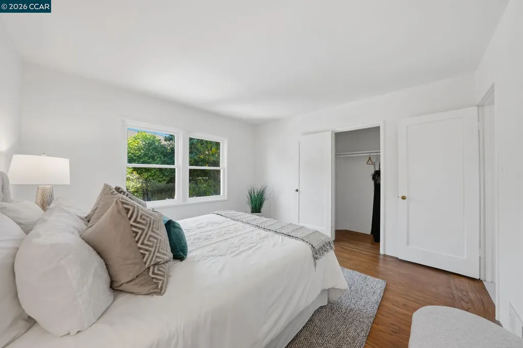 848 Talbart Street Martinez CA 94553