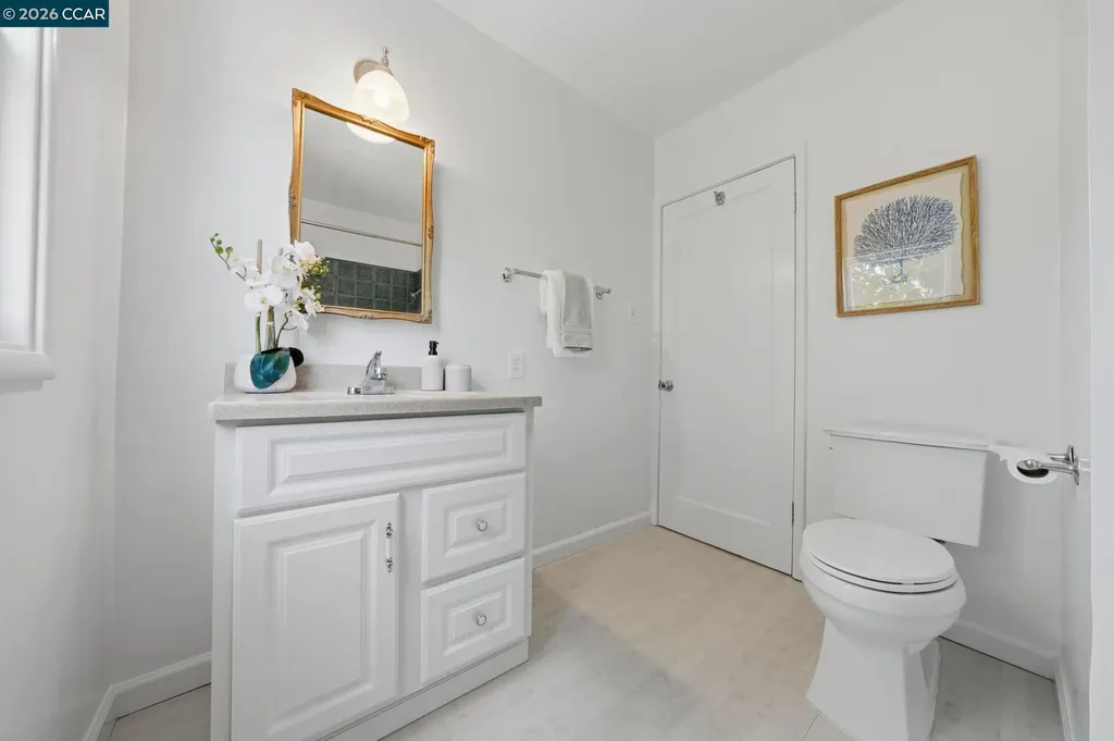 848 Talbart Street Martinez CA 94553