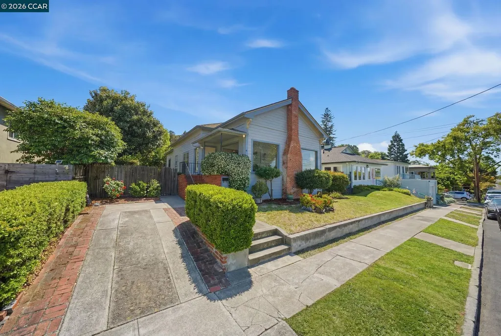 848 Talbart Street Martinez CA 94553