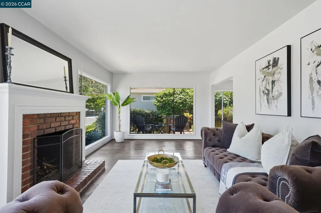 848 Talbart Street Martinez CA 94553