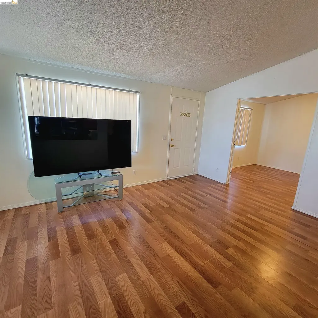 55 Pacifica Avenue Bay Point CA 94565