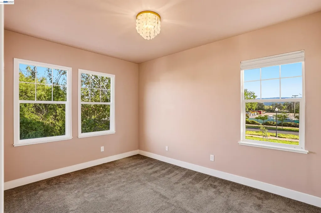 2785 Decker Lane Livermore CA 94550
