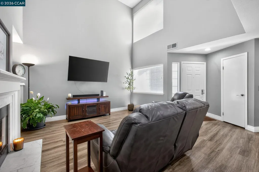3983 Inverness Common Livermore CA 94551