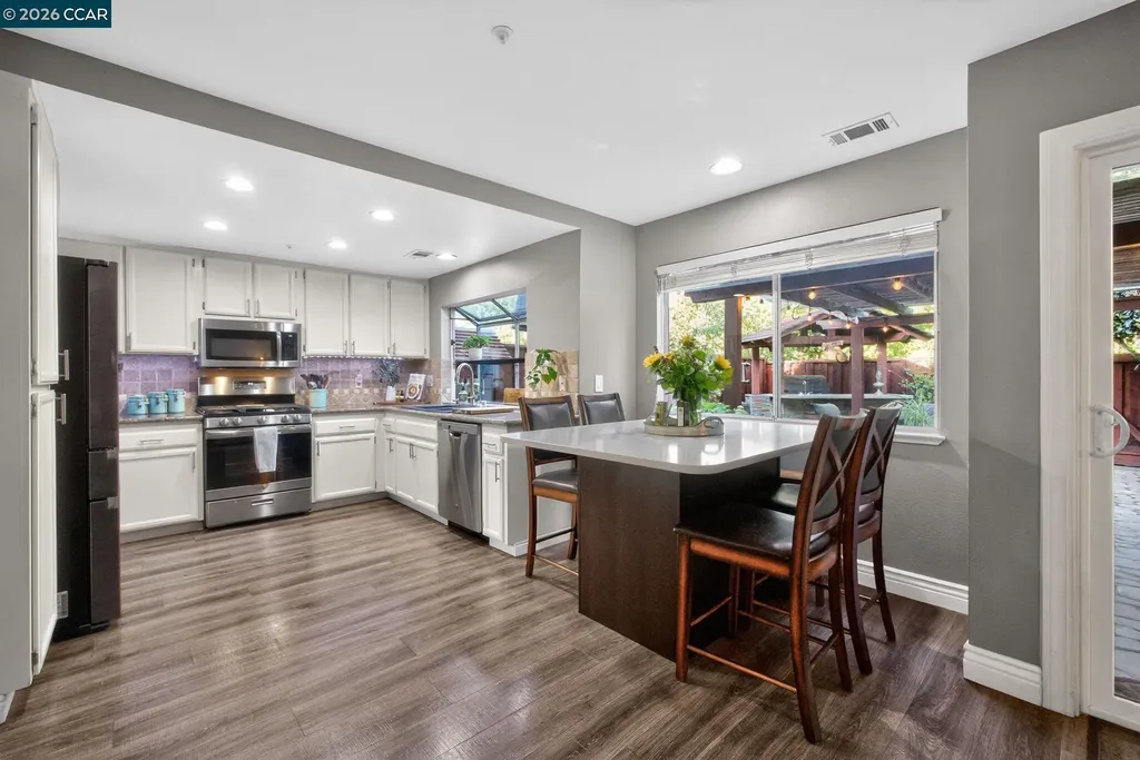 3983 Inverness Common Livermore CA 94551