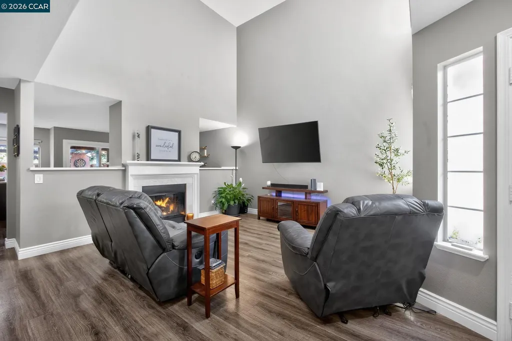 3983 Inverness Common Livermore CA 94551