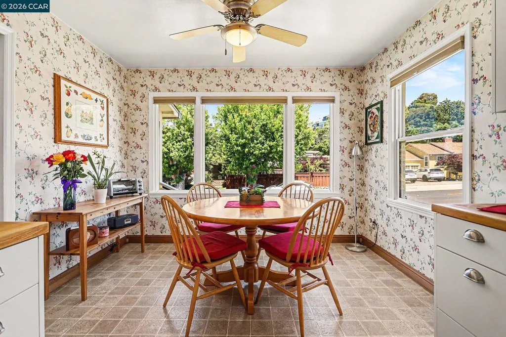 1940 Pine Street Martinez CA 94553