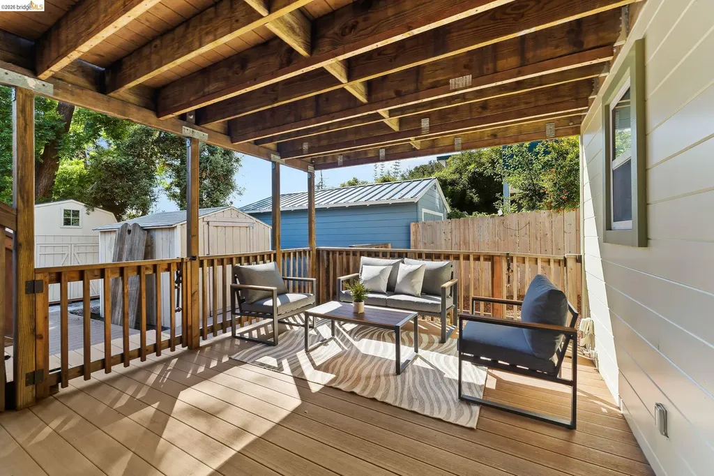 2143 28th Street Oakland CA 94606
