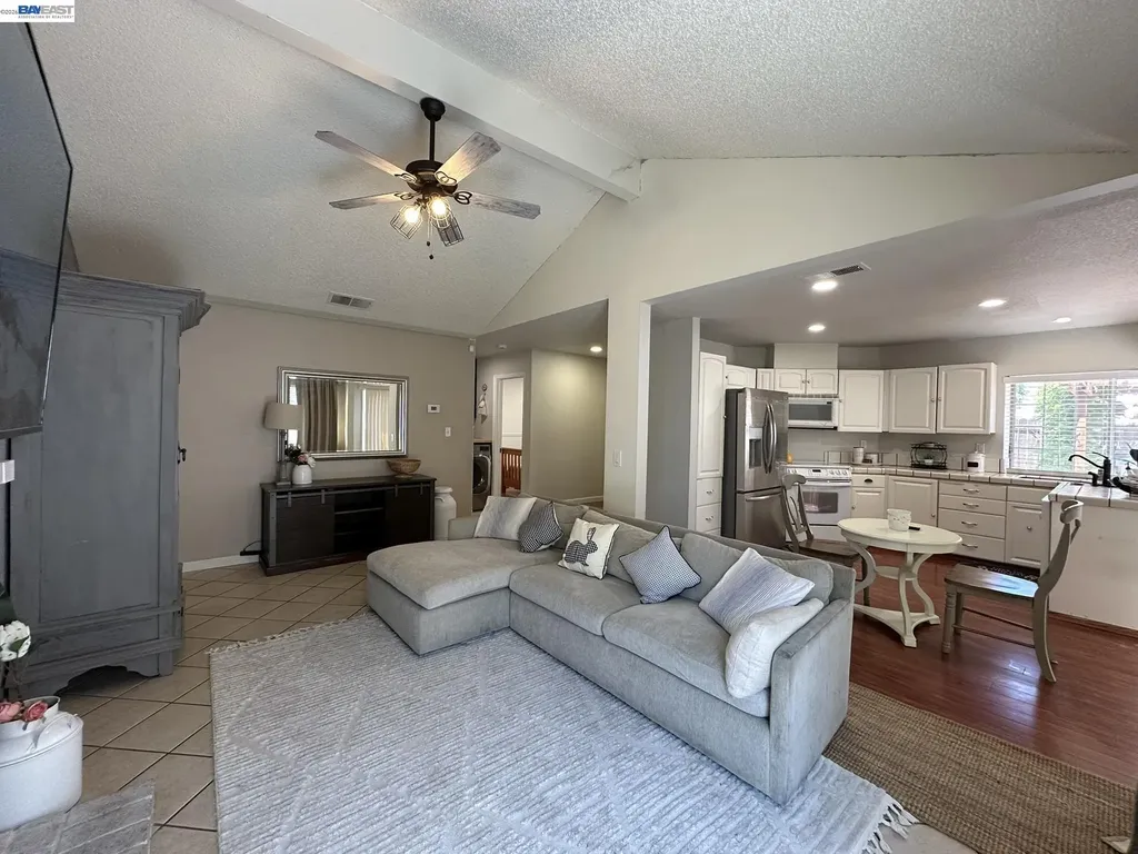 3225 Islewood Court Antioch CA 94531