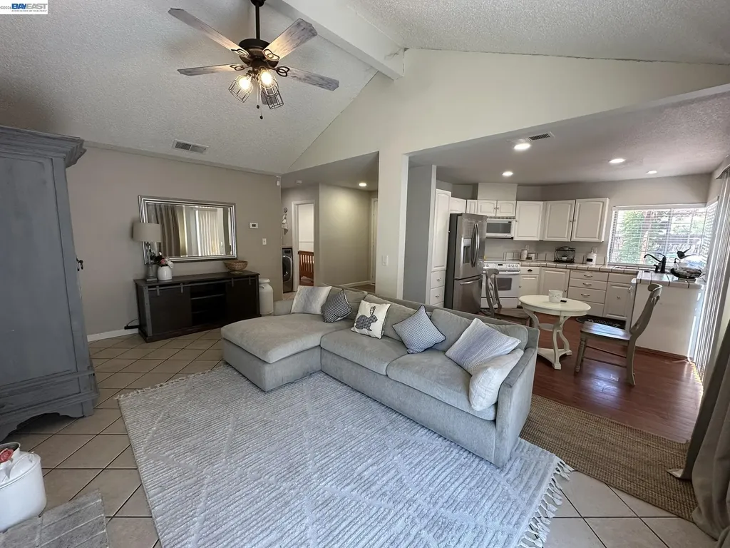 3225 Islewood Court Antioch CA 94531
