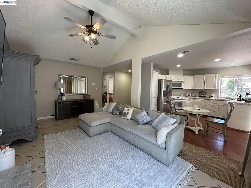 3225 Islewood Court Antioch CA 94531