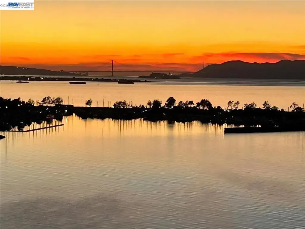 6363 Christie Avenue Emeryville CA 94608