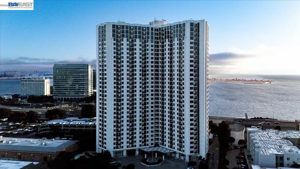 6363 Christie Avenue Emeryville CA 94608
