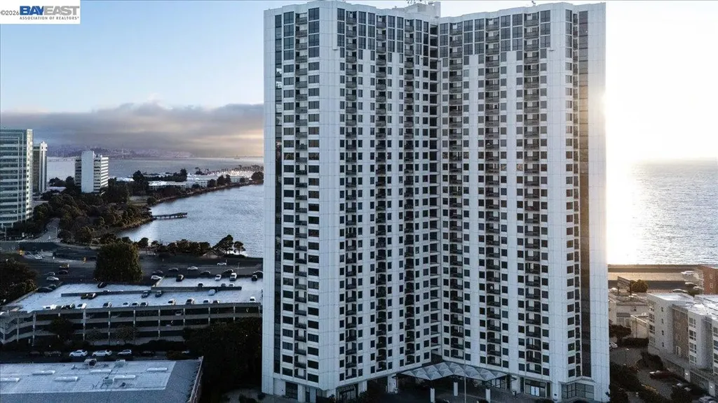 6363 Christie Avenue Emeryville CA 94608