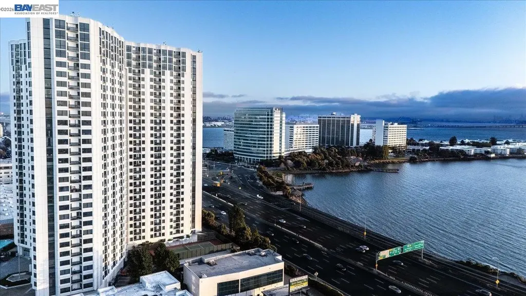 6363 Christie Avenue Emeryville CA 94608