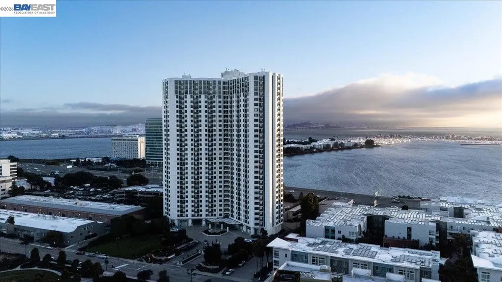6363 Christie Avenue Emeryville CA 94608