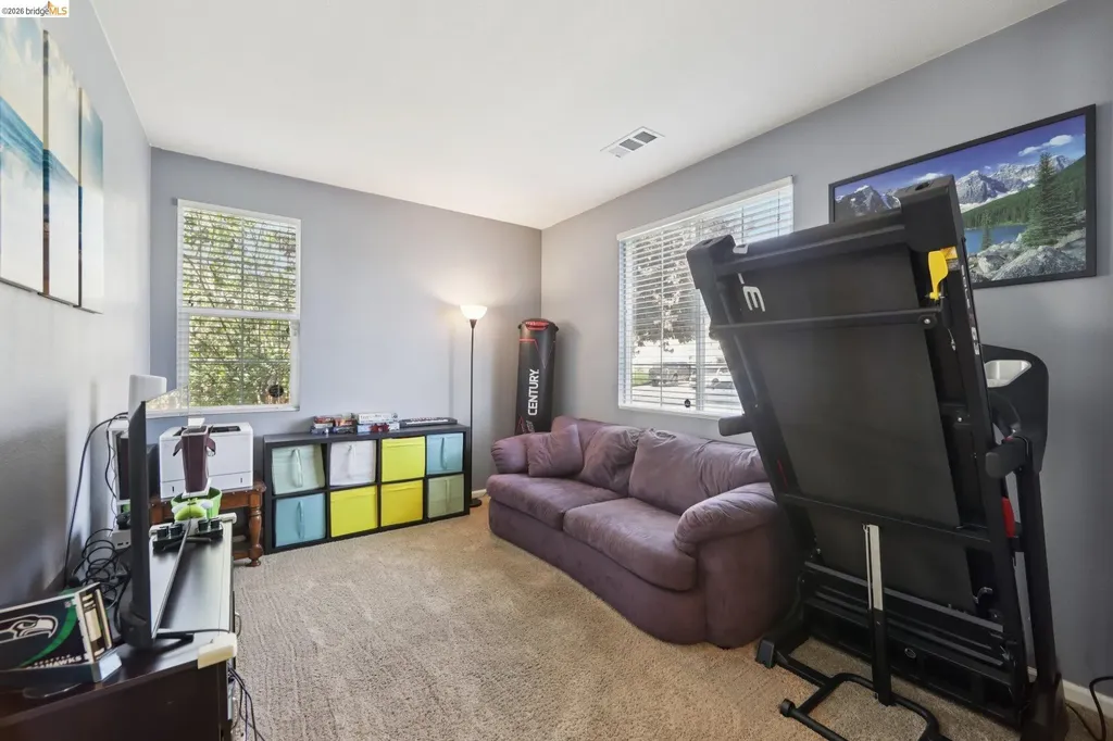 1327 Tuolumne Way Oakley CA 94561
