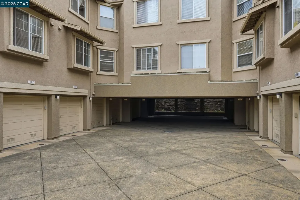 10875 Packard Street Oakland CA 94603