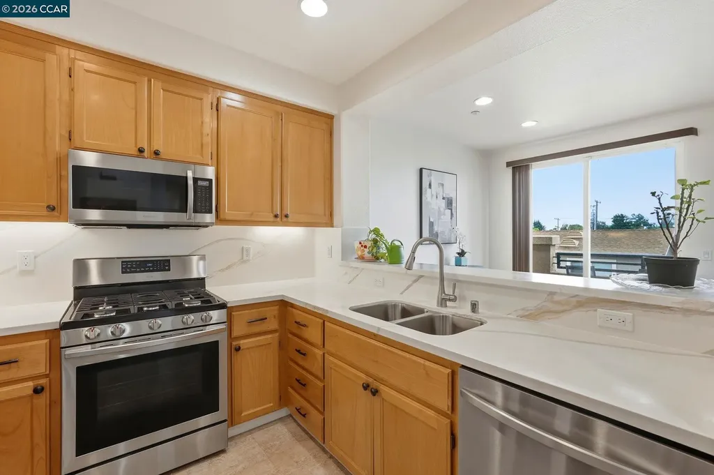 10875 Packard Street Oakland CA 94603