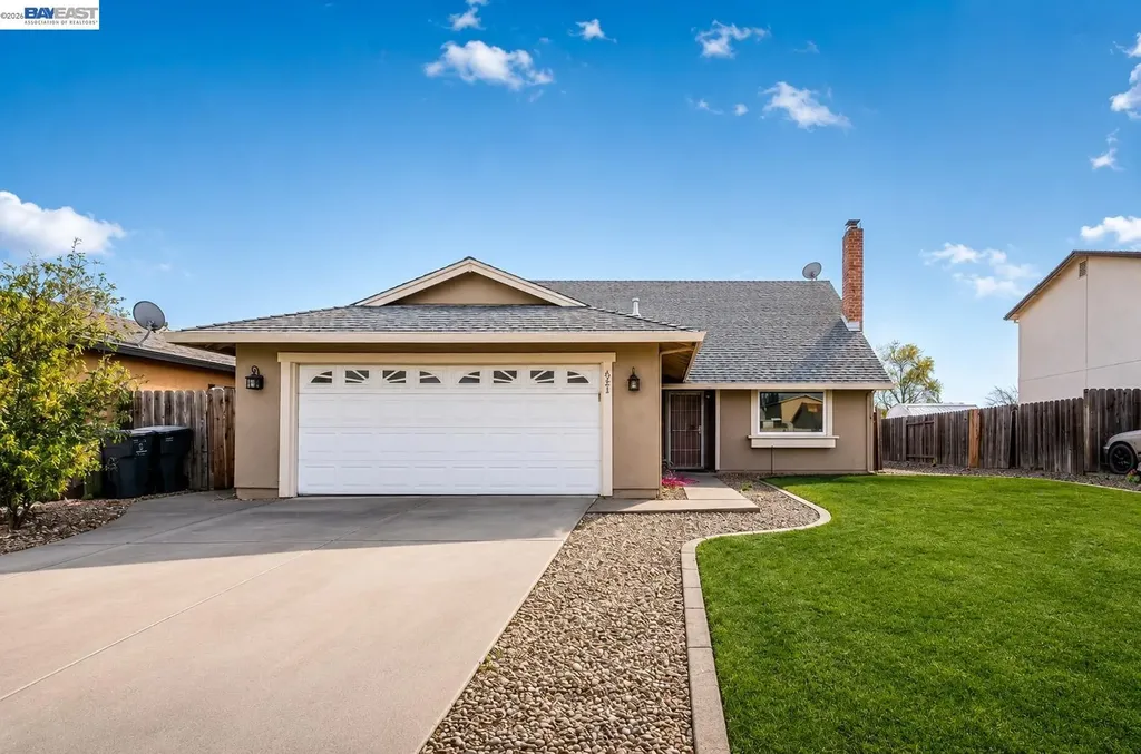 621 Chyrl Way Suisun City CA 94585