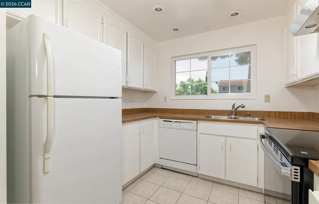 2412 Sequoia Drive Antioch CA 94509