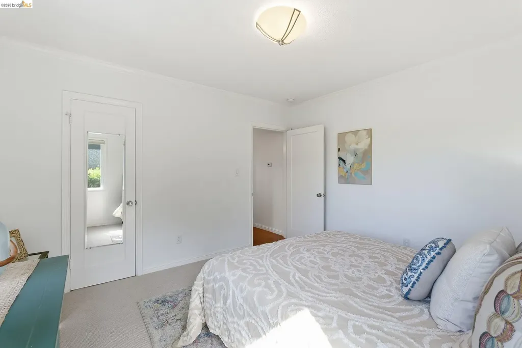 6252 Merced Avenue Oakland CA 94611