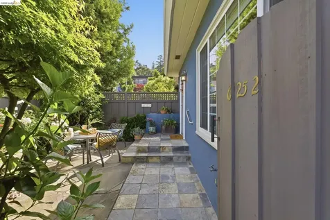 6252 Merced Avenue Oakland CA 94611