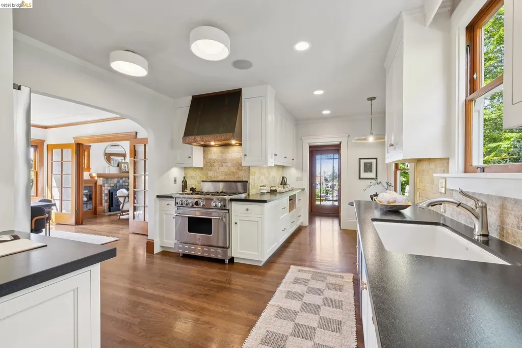 432 El Cerrito Avenue Piedmont CA 94611