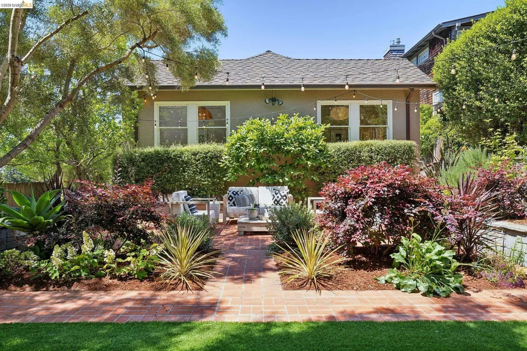 432 El Cerrito Avenue Piedmont CA 94611