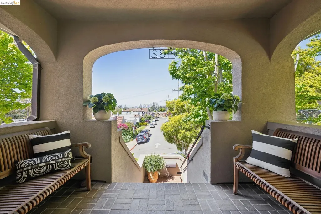 432 El Cerrito Avenue Piedmont CA 94611