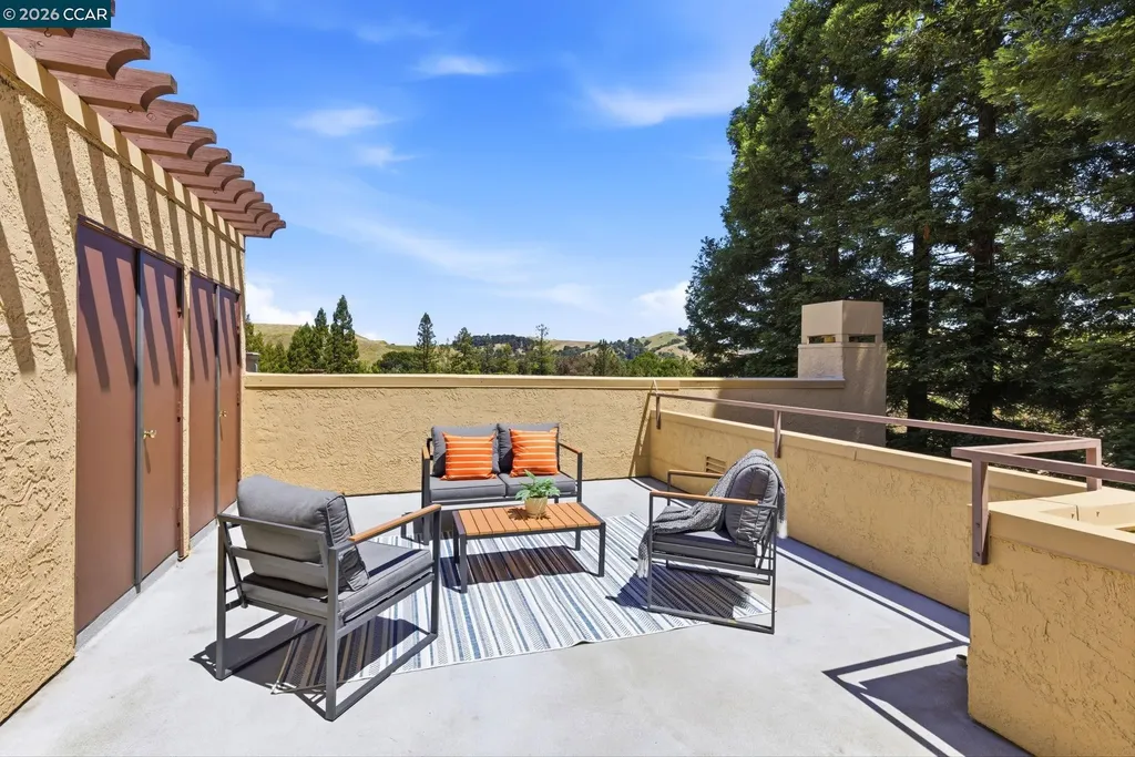 3279 Mt Diablo Court Lafayette CA 94549