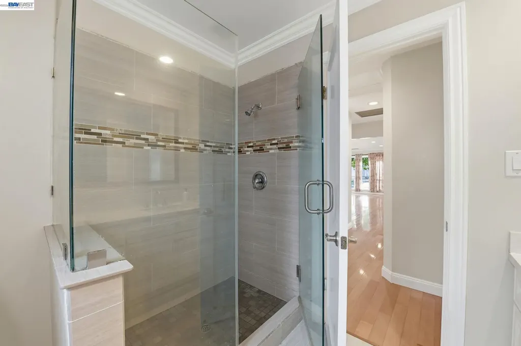 15274 Inverness Street San Leandro CA 94579