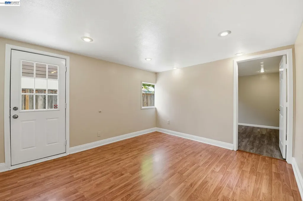 15274 Inverness Street San Leandro CA 94579