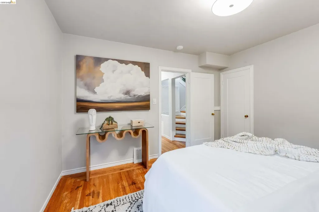 6048 Chelton Drive Oakland CA 94611