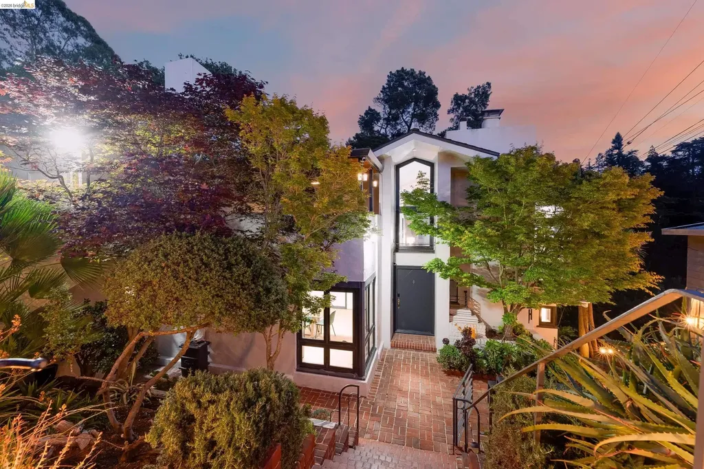 6048 Chelton Drive Oakland CA 94611