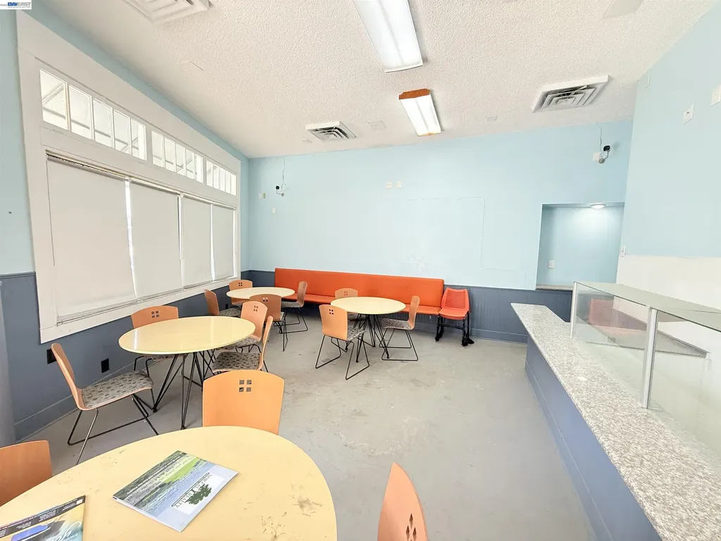 379 Bancroft Avenue San Leandro CA 94577