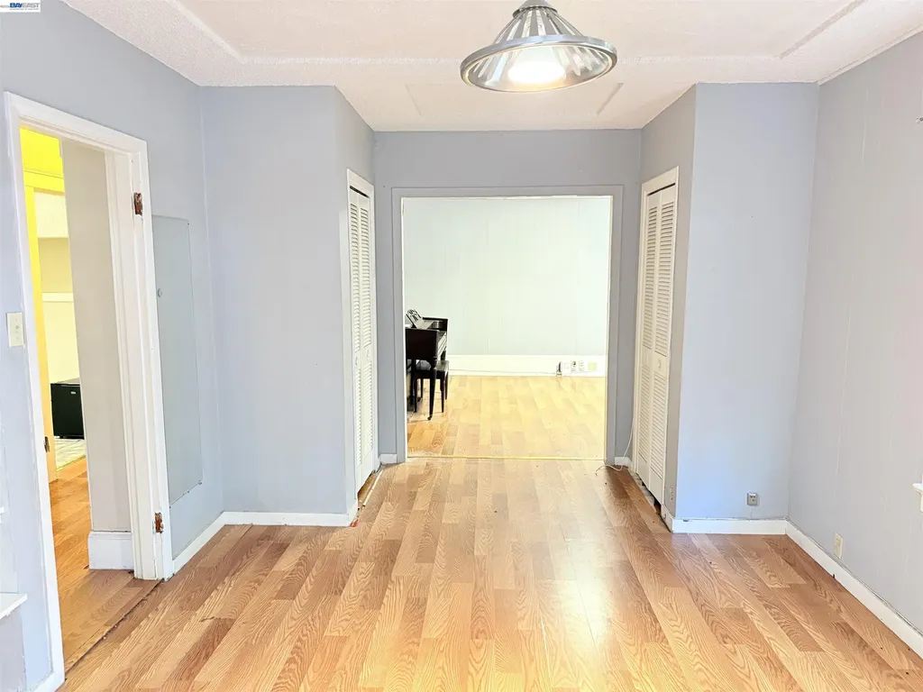 379 Bancroft Avenue San Leandro CA 94577
