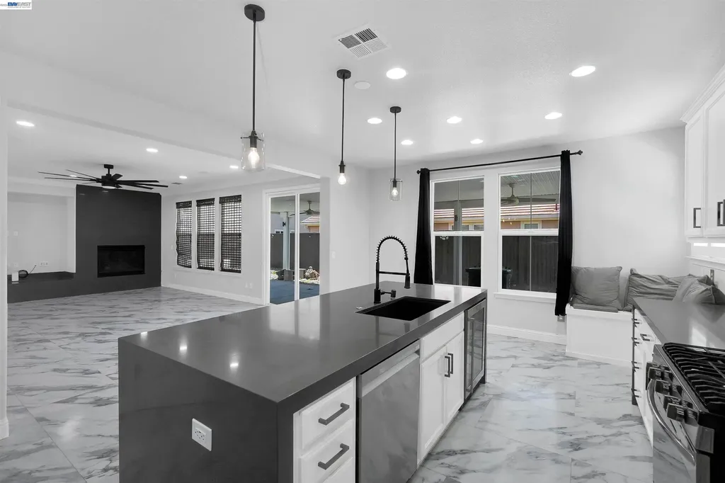 321 Myrtle Lane Oakley CA 94561