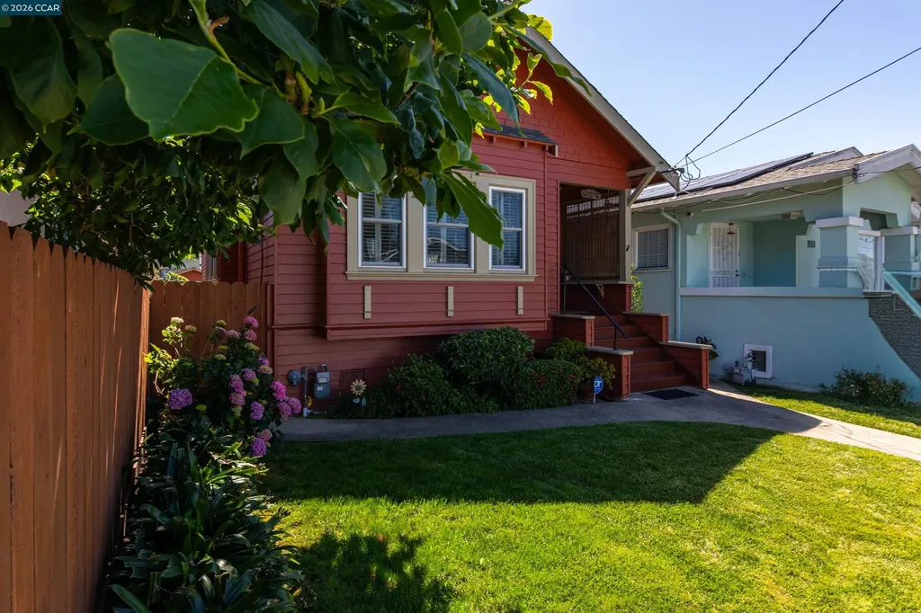 Oakland CA, 3735 Nevil Street