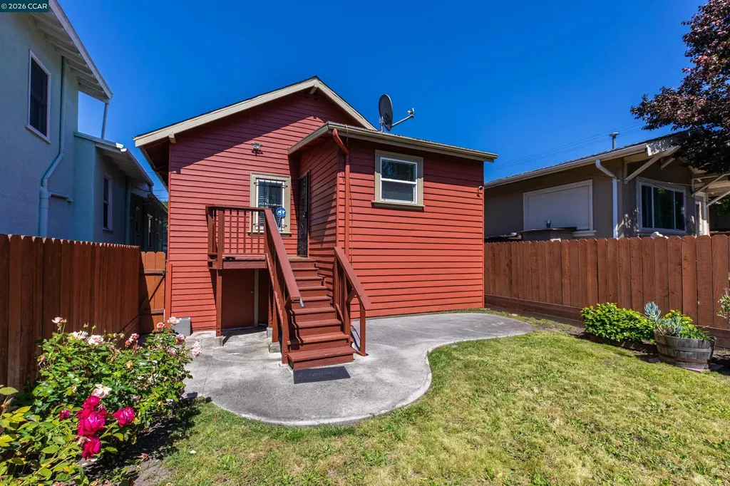3735 Nevil Street Oakland CA 94601