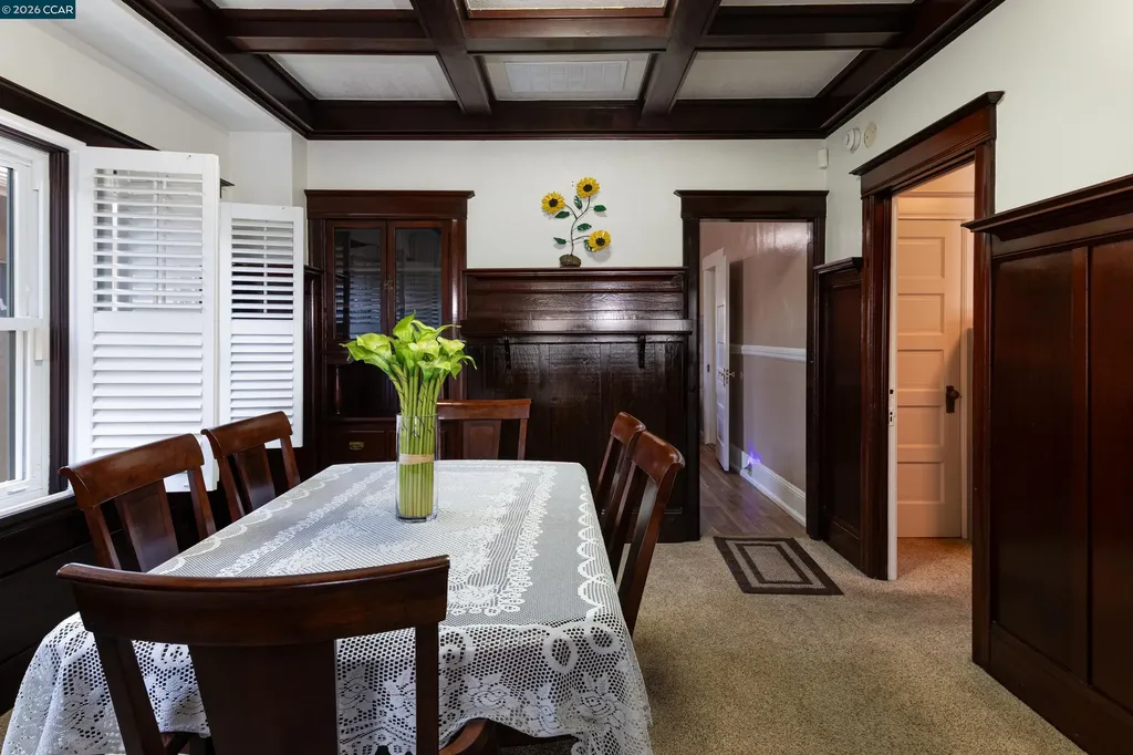 3735 Nevil Street Oakland CA 94601