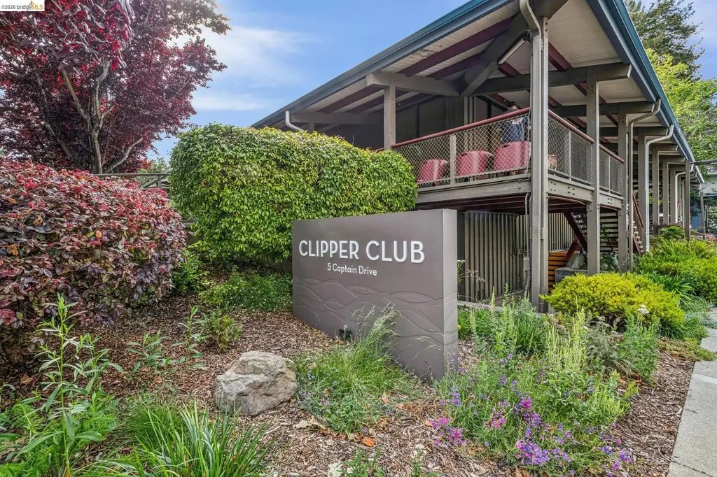 3 Captain Drive Emeryville CA 94608