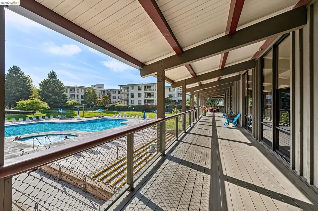 3 Captain Drive Emeryville CA 94608